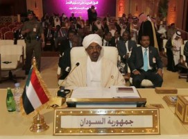 البشير يعلن إطلاق سراح جميع المعتقلين السياسيين في السودان