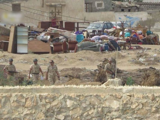 جيش السيسي يهجر أهالي سيناء