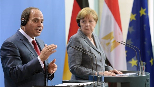 ألمانيا تضغط لترحيل اللاجئين غير الشرعيين في أوروبا إلى مصر